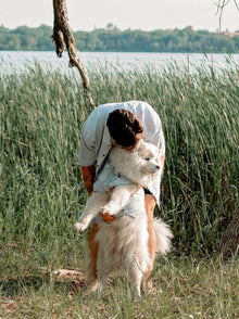 Hamptons Set matching adult & pet apparel detail 5