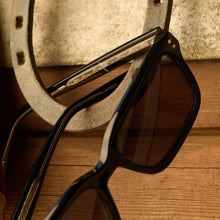 John Dutton by DIFF x Yellowstone | Polarized Sunglasses