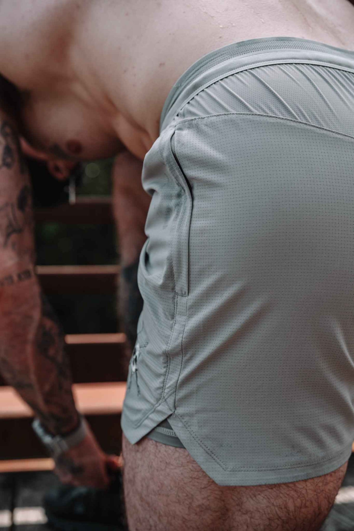 MEN’S | HYBRIFLEX SHORT: GREY