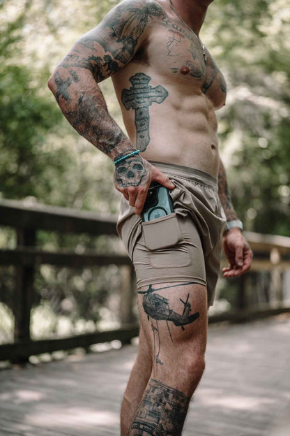 MEN’S | HYBRIFLEX SHORT: TAN